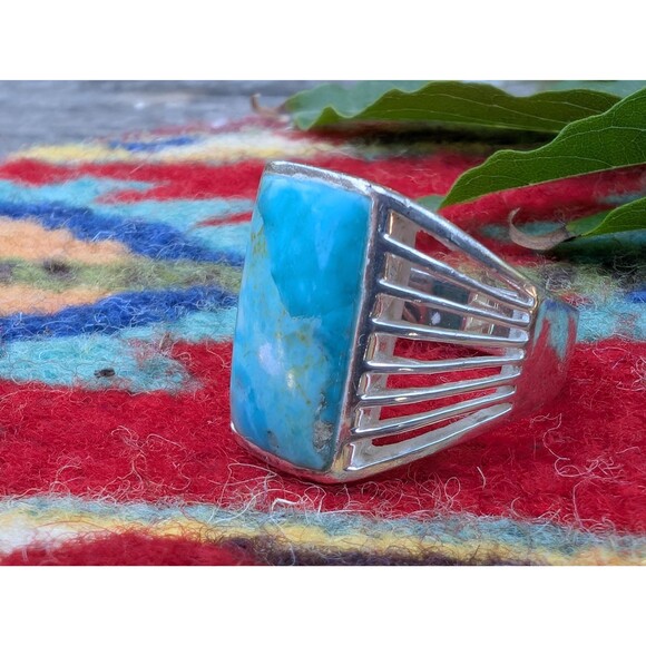 Vintage Turquoise Signet Ring, Southwestern Jewelry, Unisex Ring - Picture 1 of 9